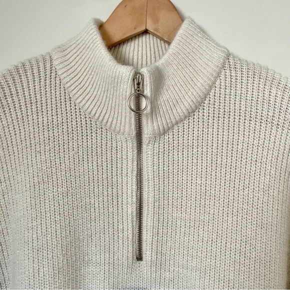 Cleo Half Zip Blue and White Coastal Stripe Knit Sweater Size Large - Picture 7 of 8